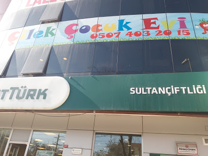 Çilek Çocuk Evi